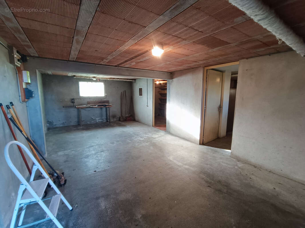 Maison à JOUET-SUR-L'AUBOIS