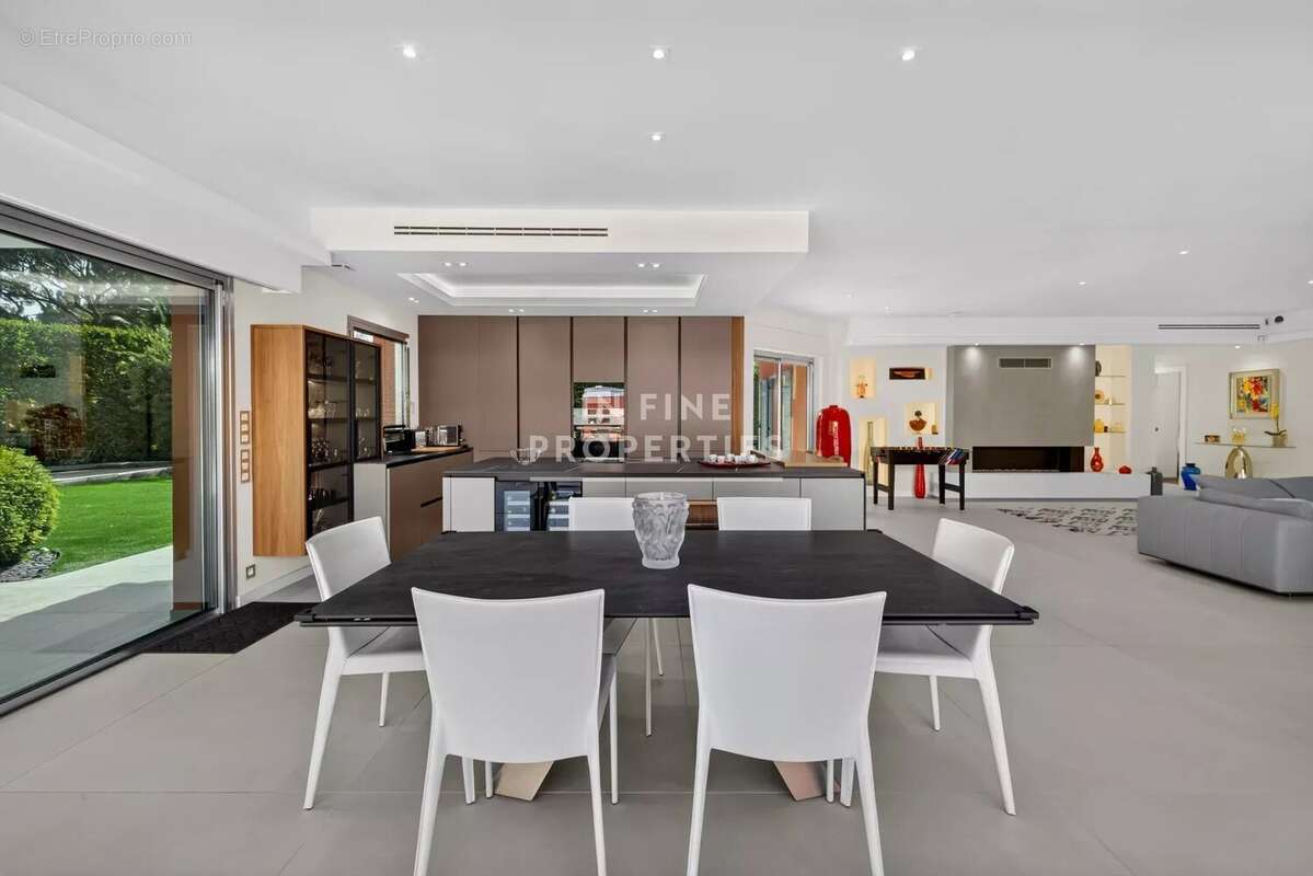 Mougins - villa de plain-pied- 4 chambres - photo 17