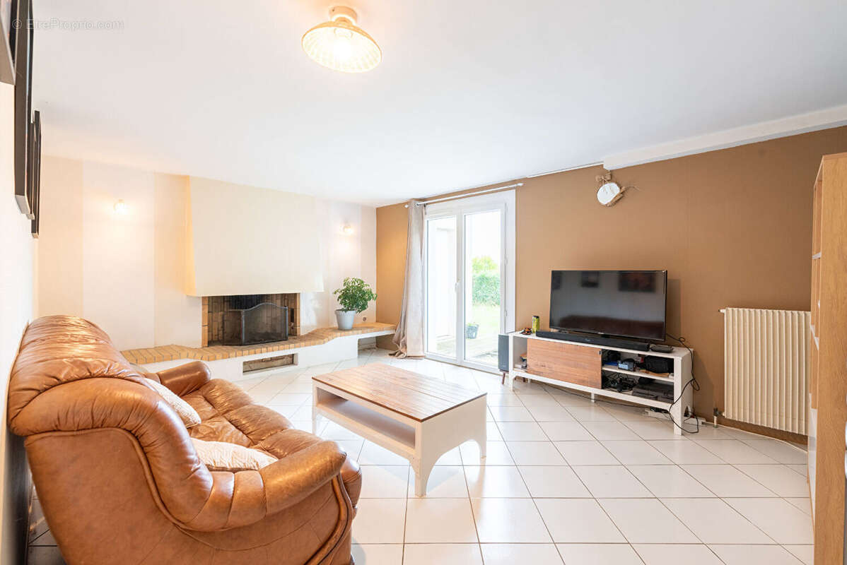 Maison à HAGETMAU