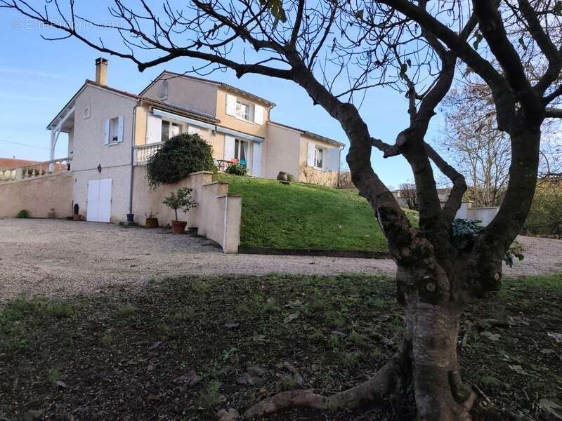 Maison à LA COURONNE