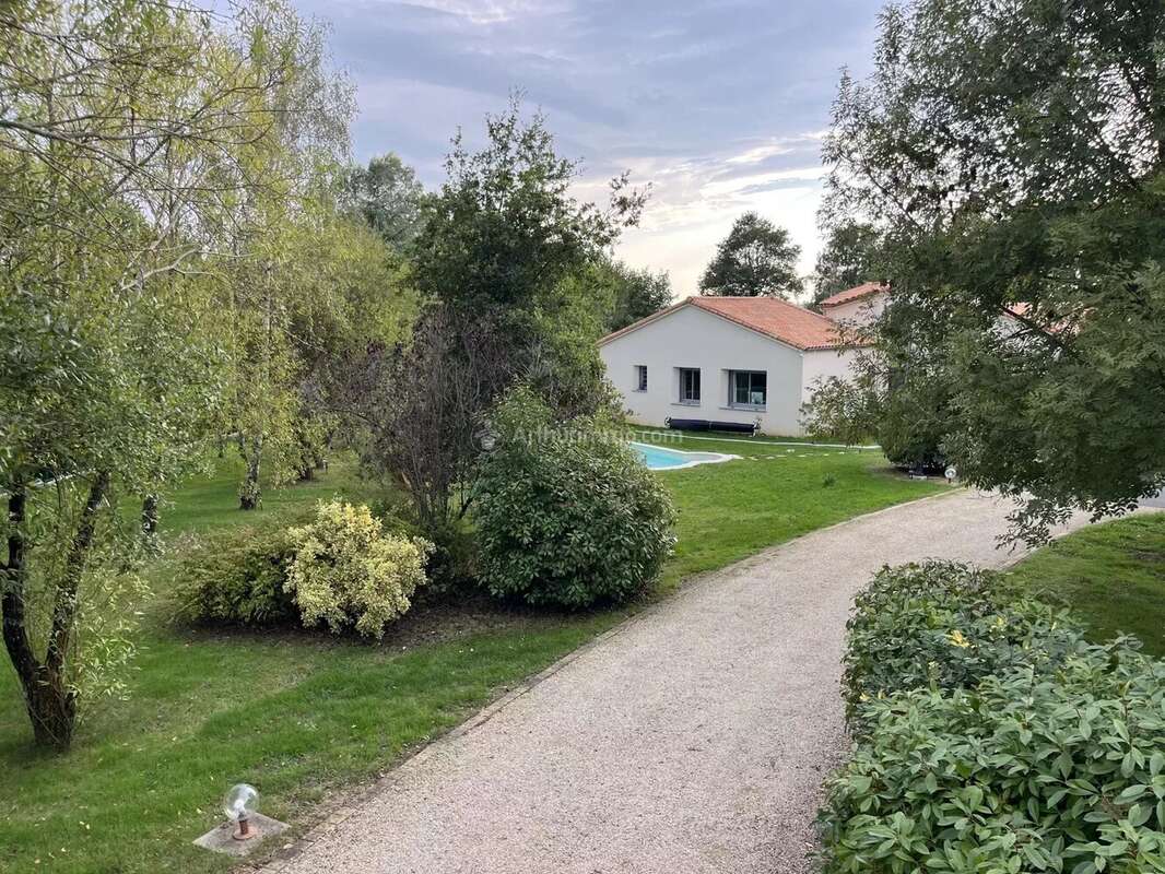 Maison à CHANTONNAY