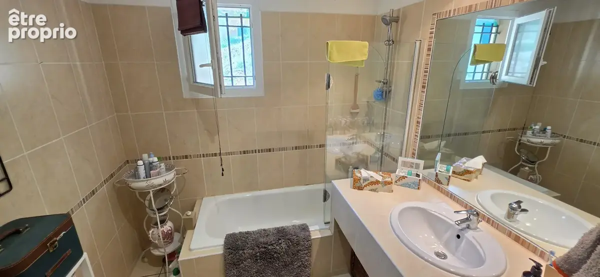 Achat Roquebrune sur argens appartement avec jardin et garage. - photo 8