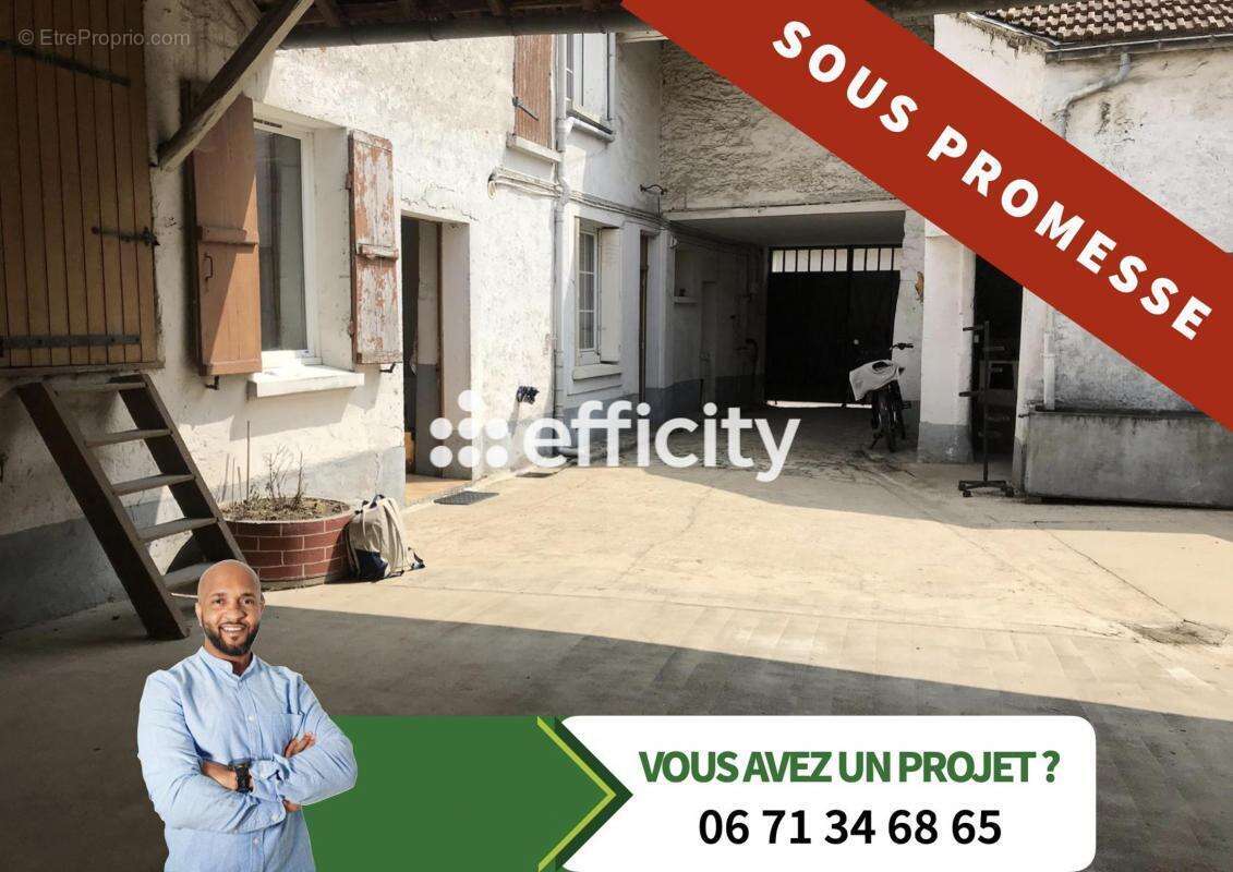 Maison à LA VILLE-DU-BOIS