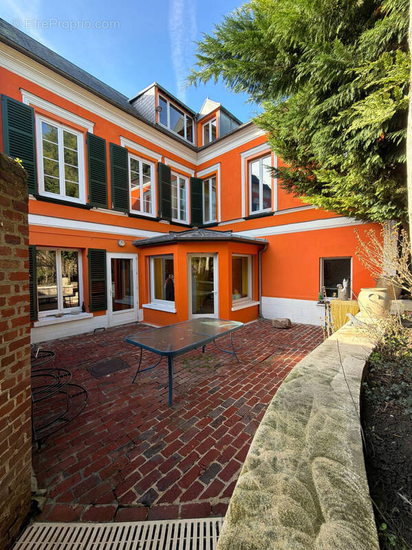 Maison à CORBIE