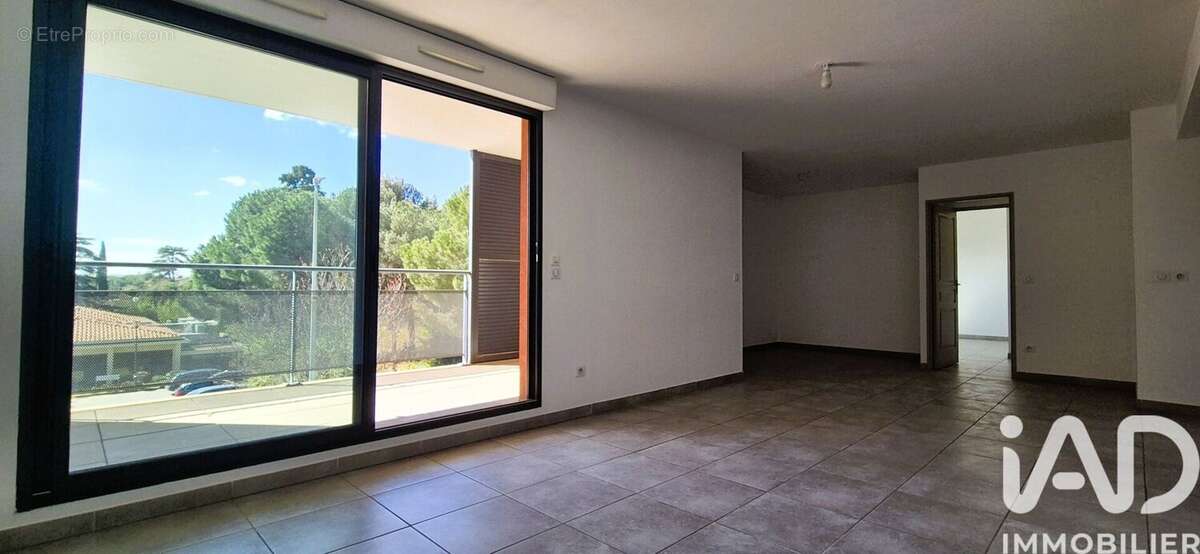 Photo 3 - Appartement à BAGNOLS-SUR-CEZE
