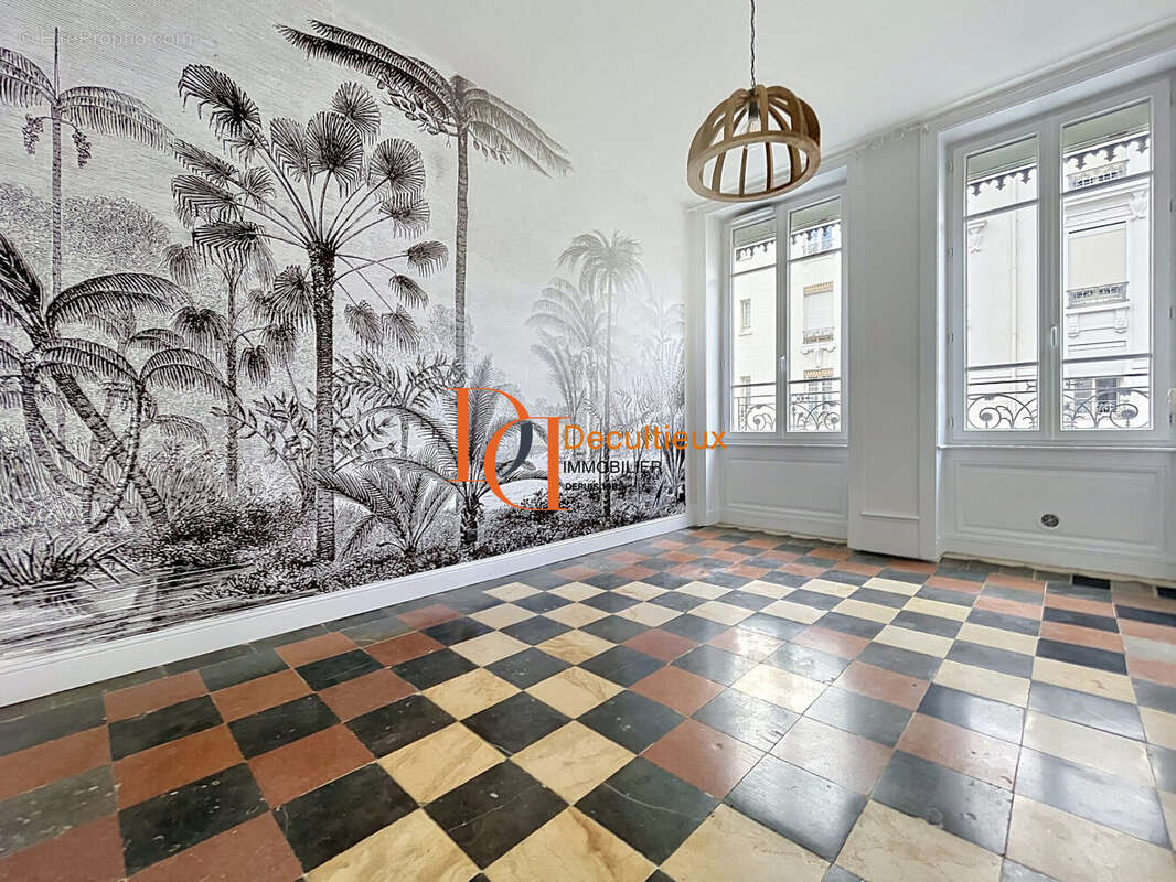 Appartement à LYON-3E