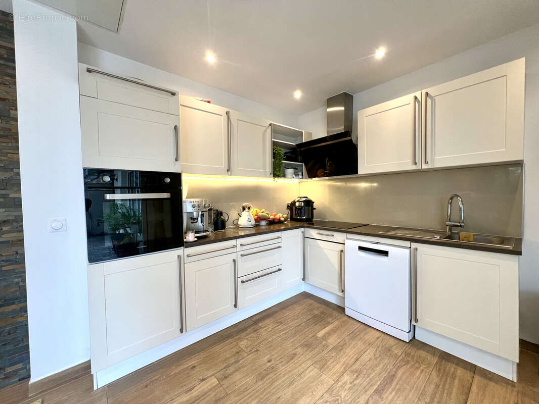 Maison à SARTROUVILLE