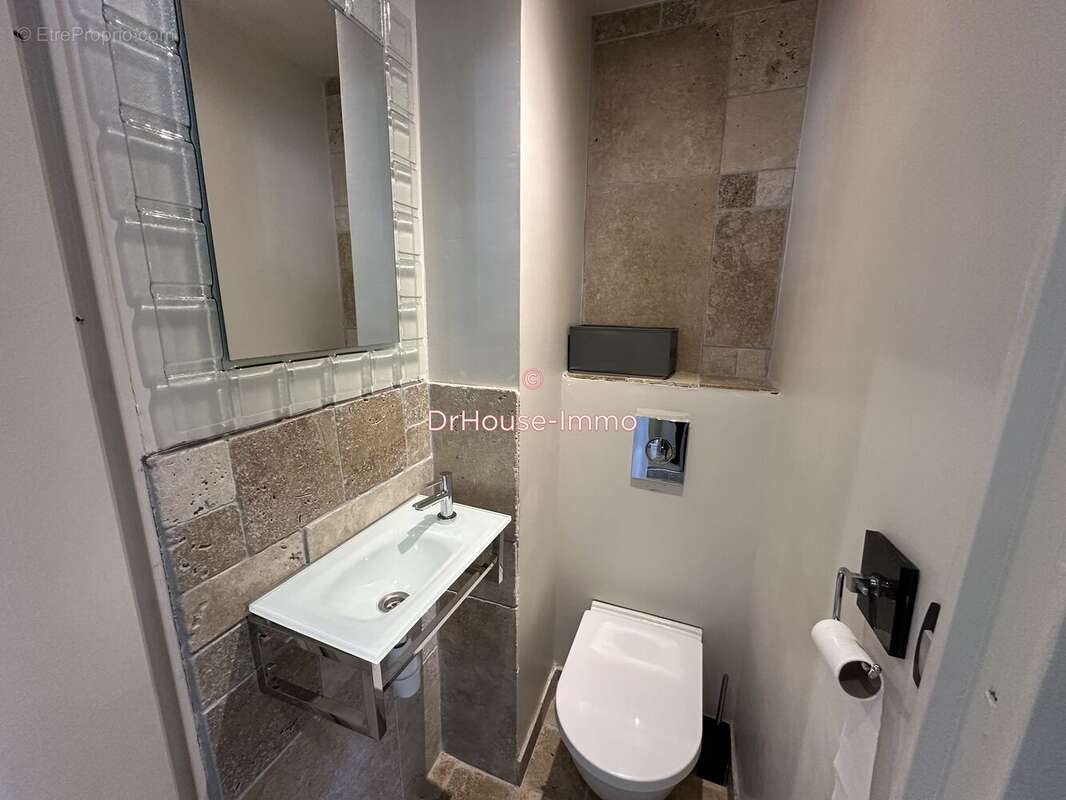 Appartement 24 m² à Agde  - photo 7