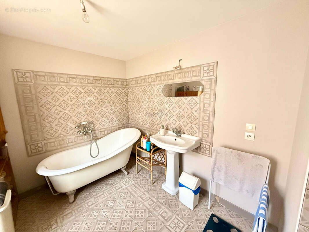 Maison à SAACY-SUR-MARNE