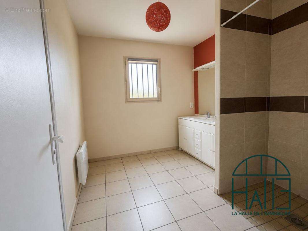 Maison 108 m² à Bussiere-Galant  - photo 6