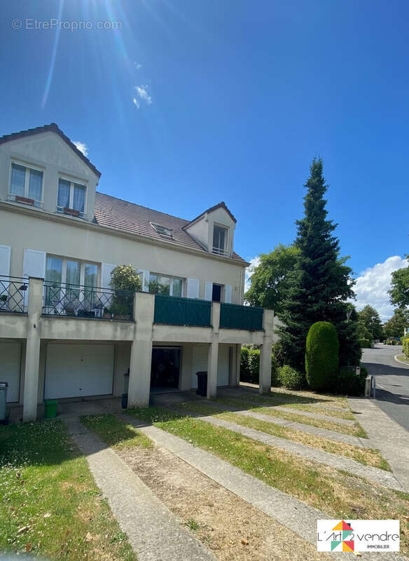 Appartement à YERRES