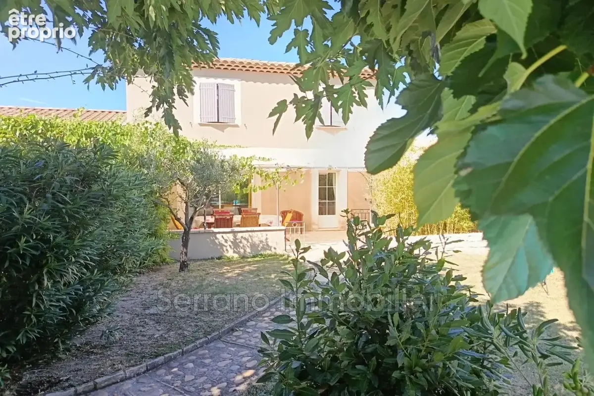 Maison 4 pièces 100 m² à vendre à Eyragues (13630) - photo 3