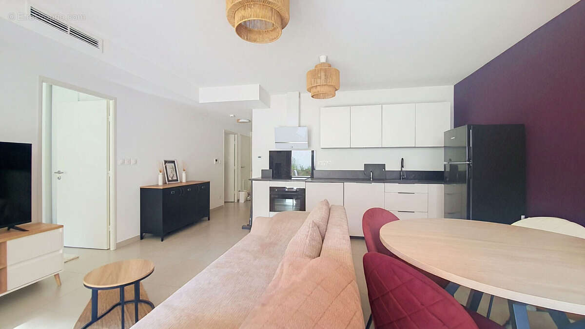 Appartement Marseille 3 pièces 59.50 m2 VENDU LOUE - photo 2