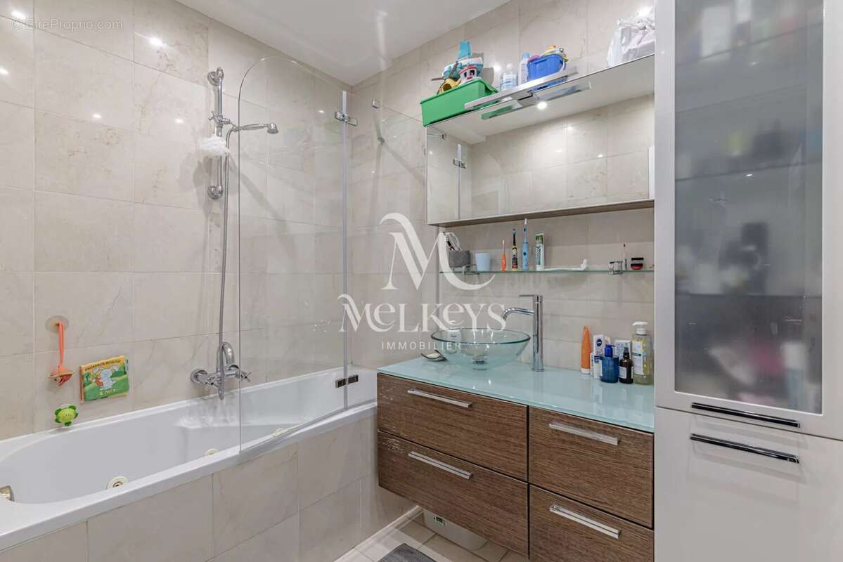 Appartement à BOULOGNE-BILLANCOURT