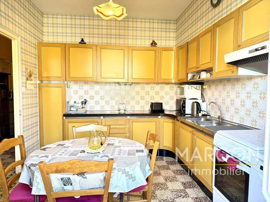 Maison à BENEVENT-L&#039;ABBAYE