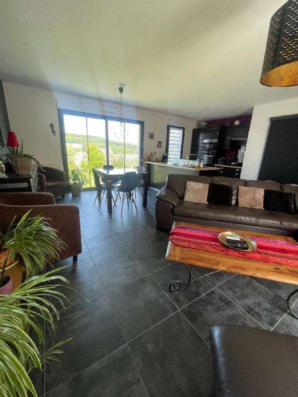 Maison à BUCY-LE-LONG