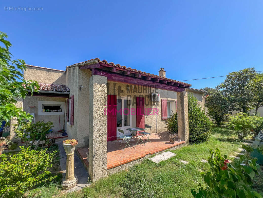 Maison à MONTEUX