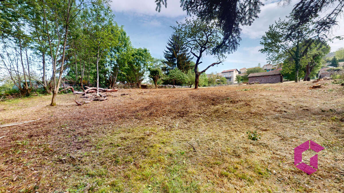 Terrain plat de 2 415m2 a gaffard - photo 6