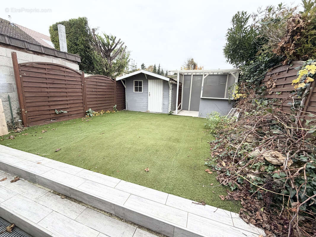 Maison à SAVIGNY-SUR-ORGE