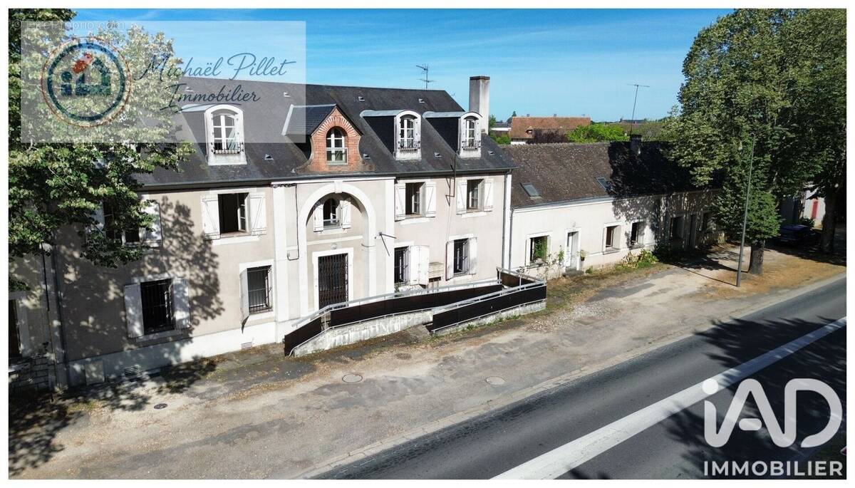 Appartement 629 m² à Argent-Sur-Sauldre  - photo 1