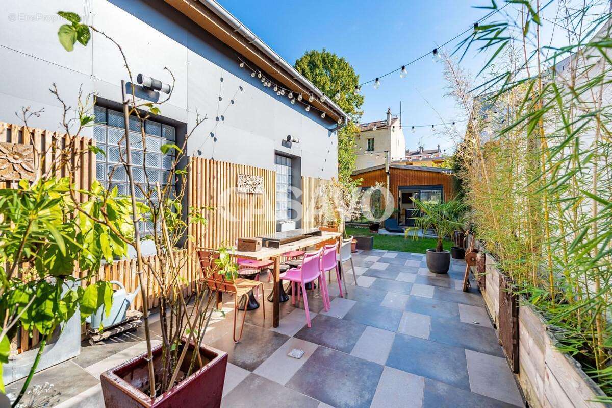 Maison à IVRY-SUR-SEINE