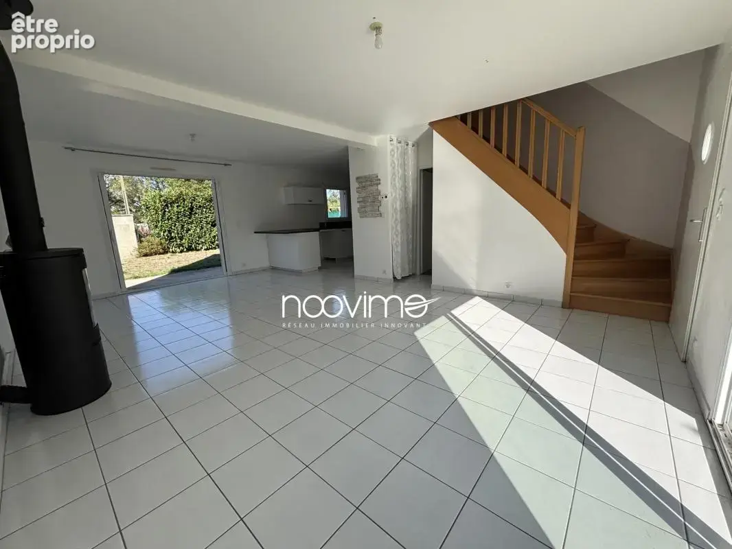 Maison 8 pièces 120 m² à vendre à Thouare-Sur-Loire (44470) - photo 3