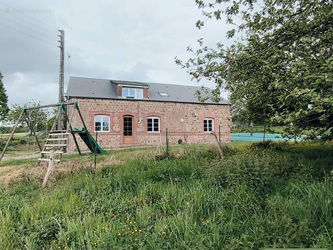 Maison à LONLAY-L'ABBAYE