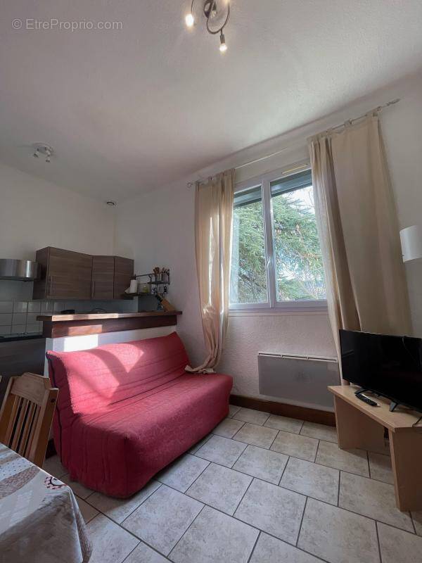 Appartement à GREOUX-LES-BAINS