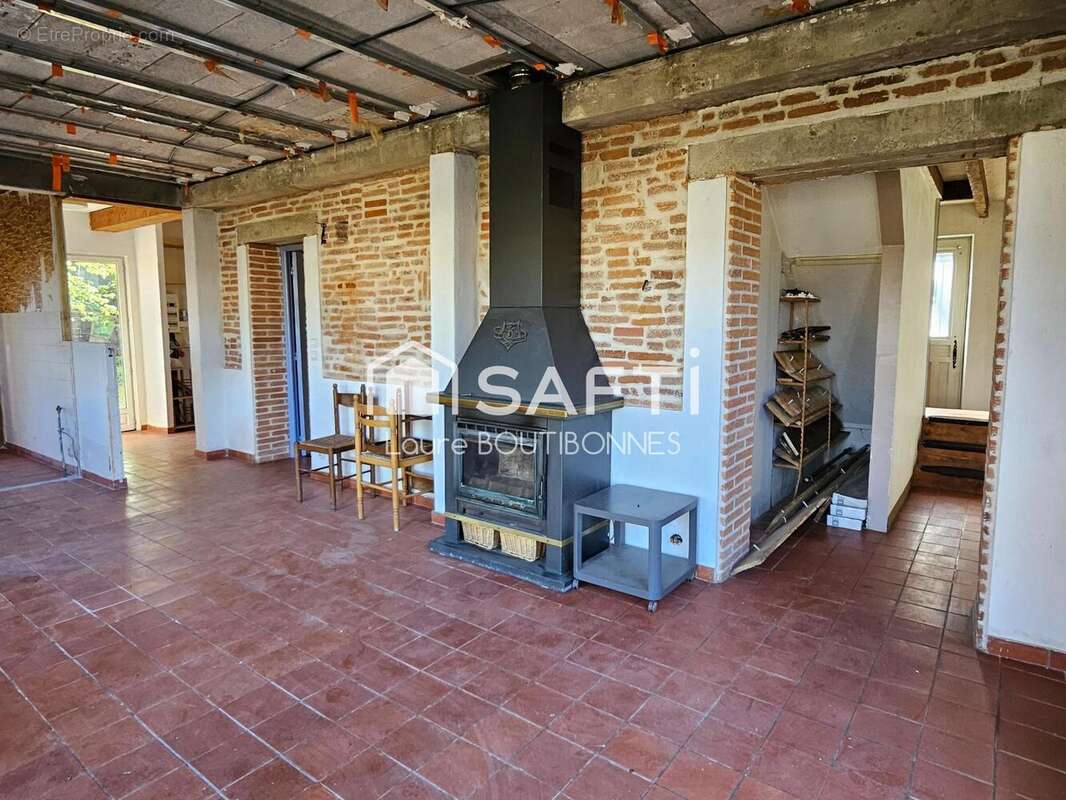 Photo 4 - Maison à SAINT-SULPICE