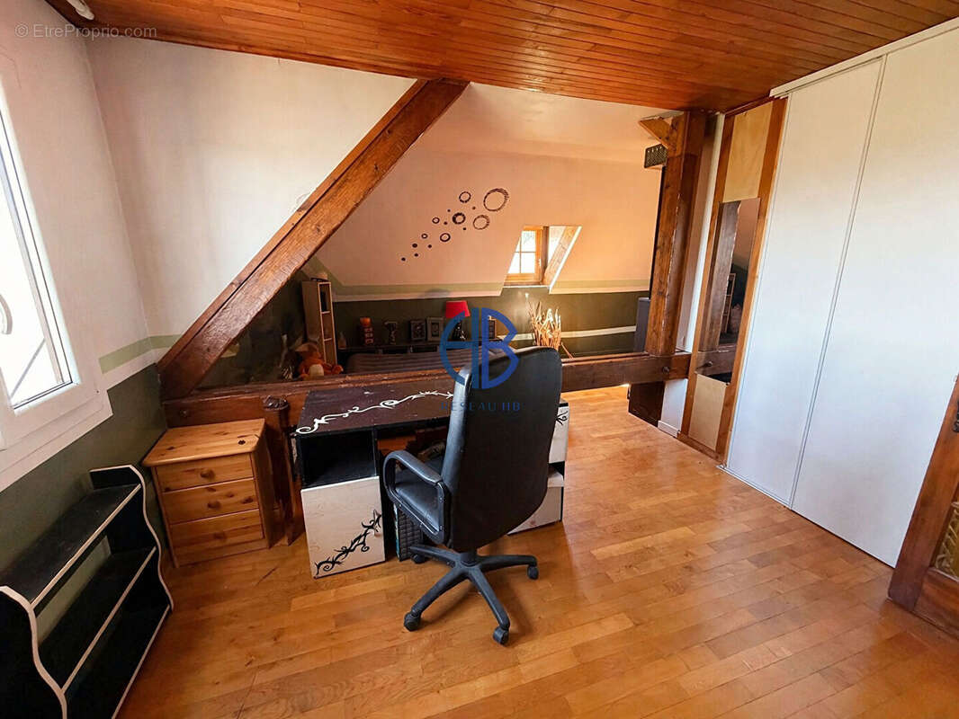 Maison à LES AVENIERES