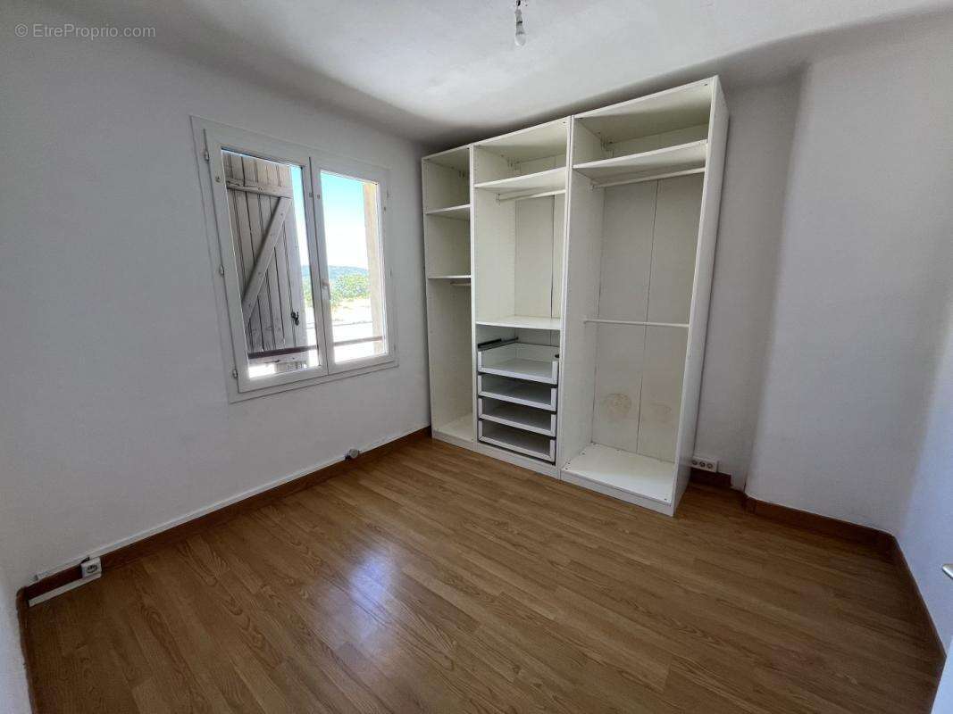Maison 98 m² à Homps  - photo 3
