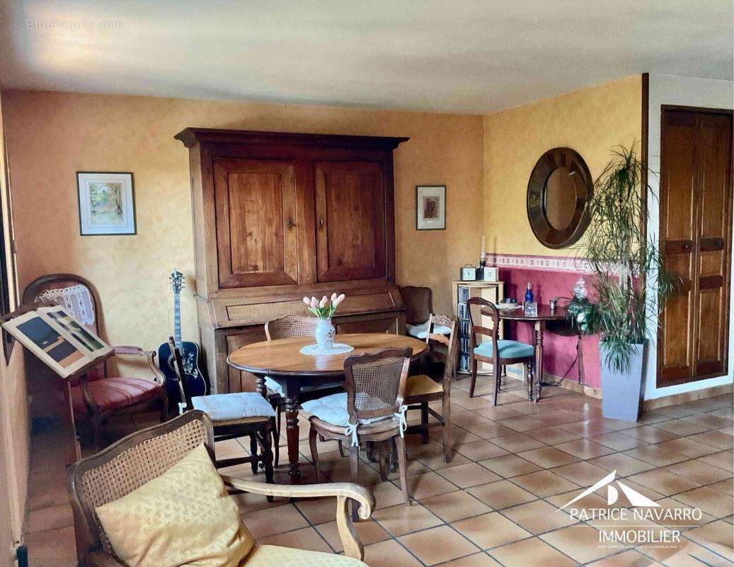 Maison 7 pieces 139 m² - photo 6