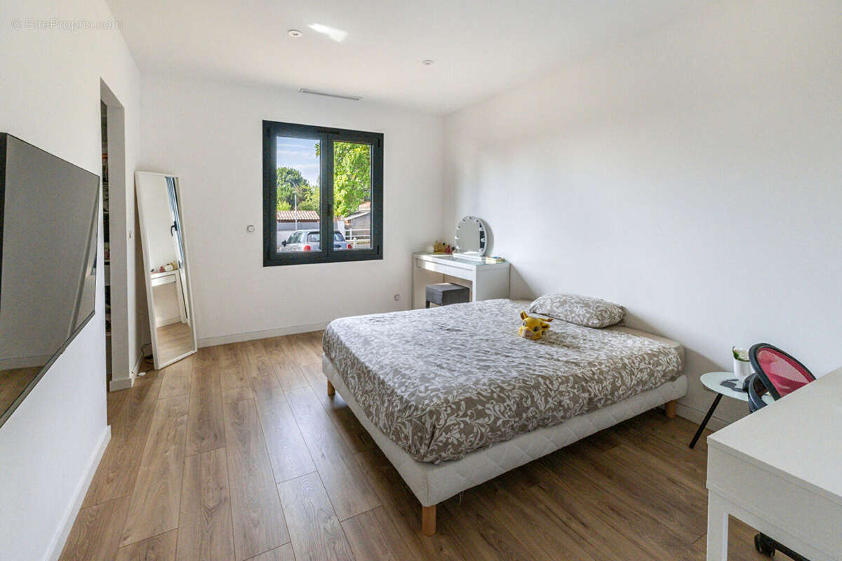 Maison 185m² à léognan - photo 6