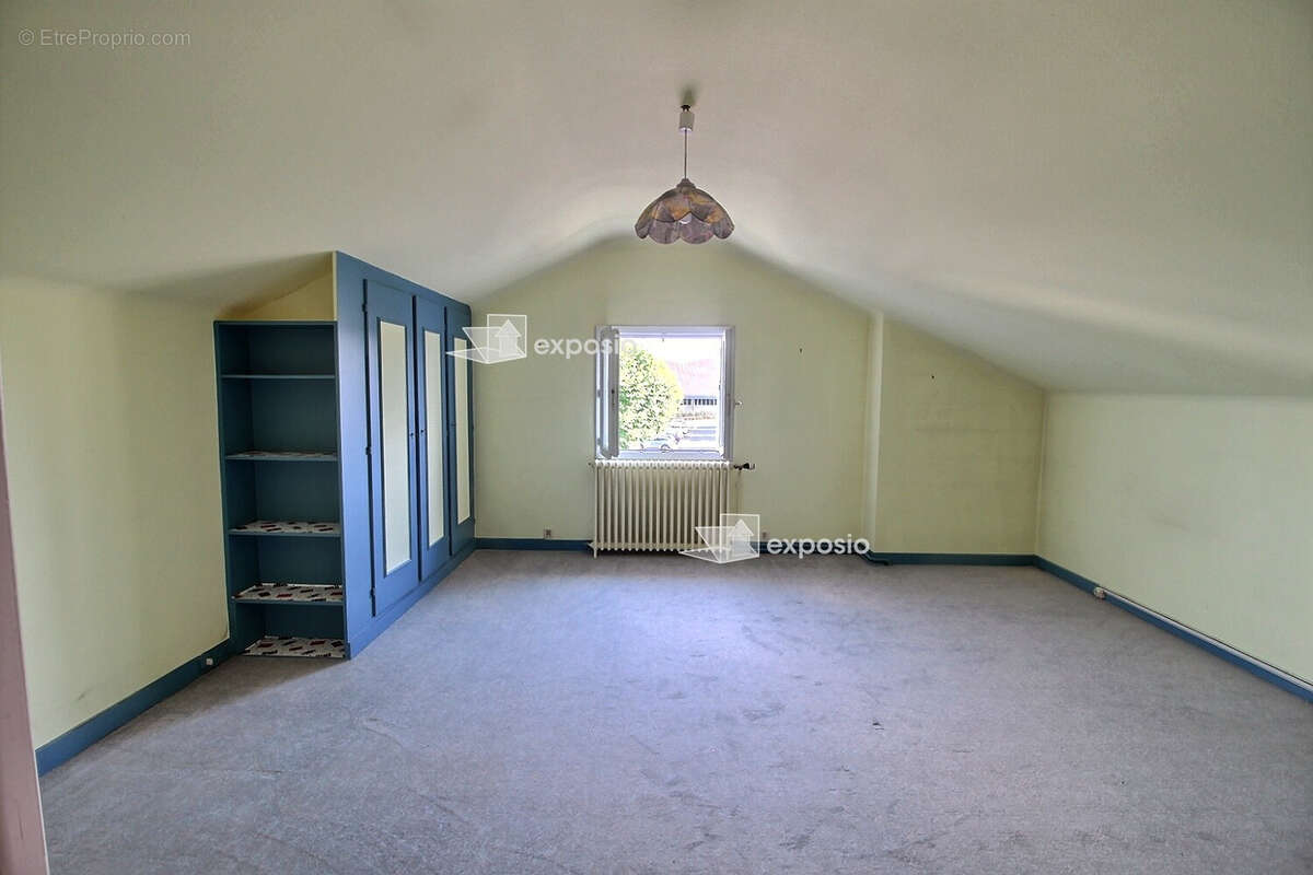 L'espace d'une grande maison familiale, le potentiel d'un lieu unique... - photo 7