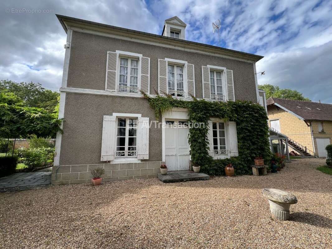 Maison 210 m² à Cagny  - photo 65