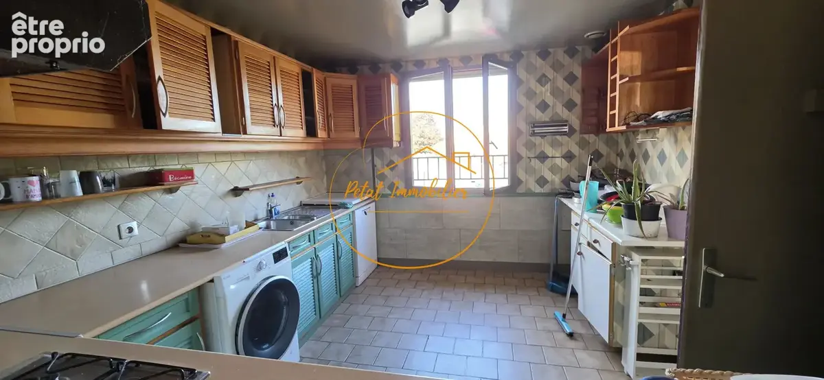 Charmante maison familiale avec sous-sol total et potentiel d'aménagement - photo 2