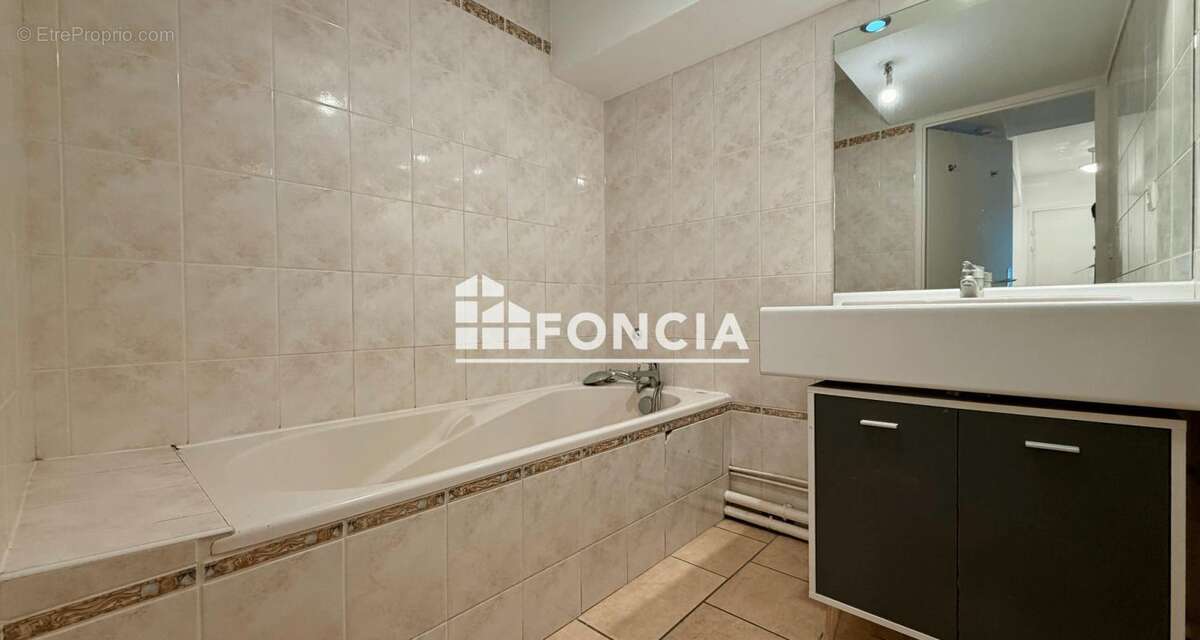 Appartement à ECHIROLLES