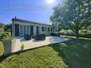 Maison à AYGUEMORTE-LES-GRAVES