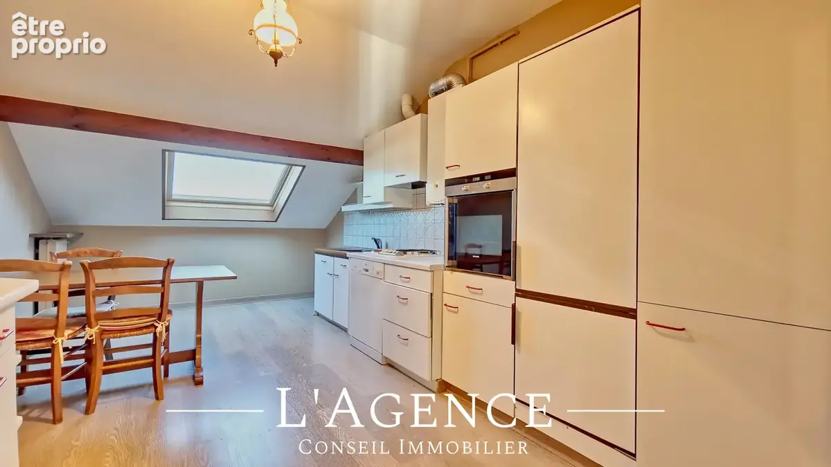 Appartement au dernier étage avec Balcon et Garage - photo 7