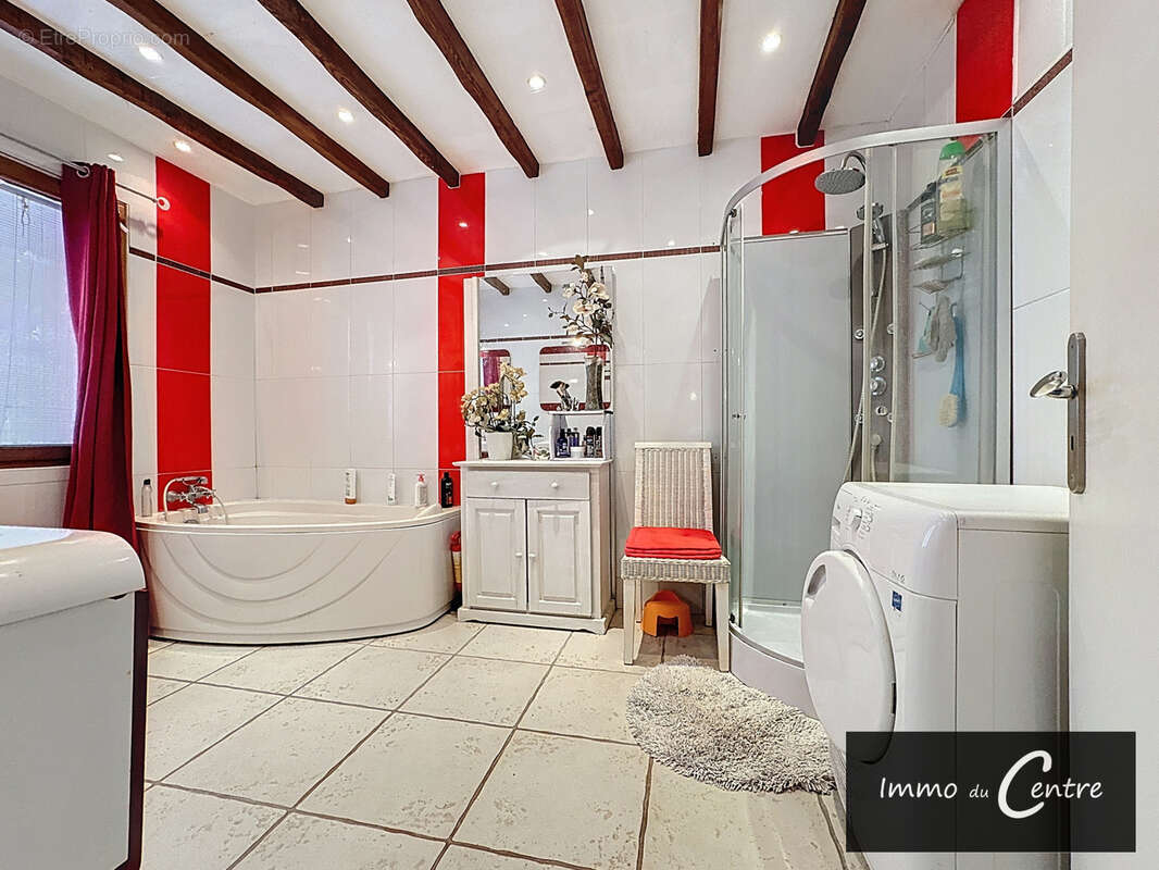 Maison à MONTMIRAIL