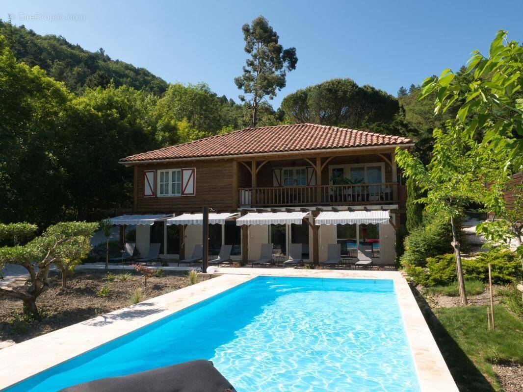 Maison à QUILLAN