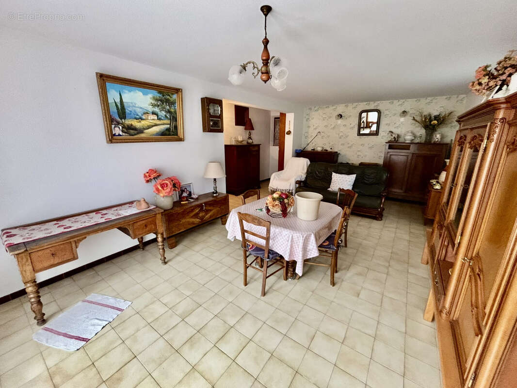 Maison à SAVOILLAN