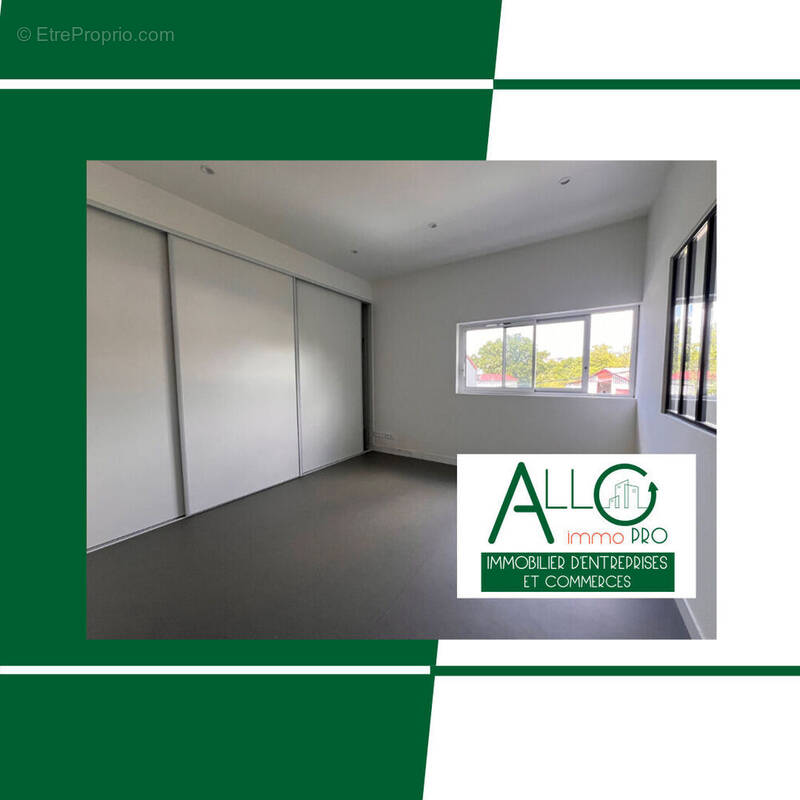 Commerce à VILLEFRANQUE