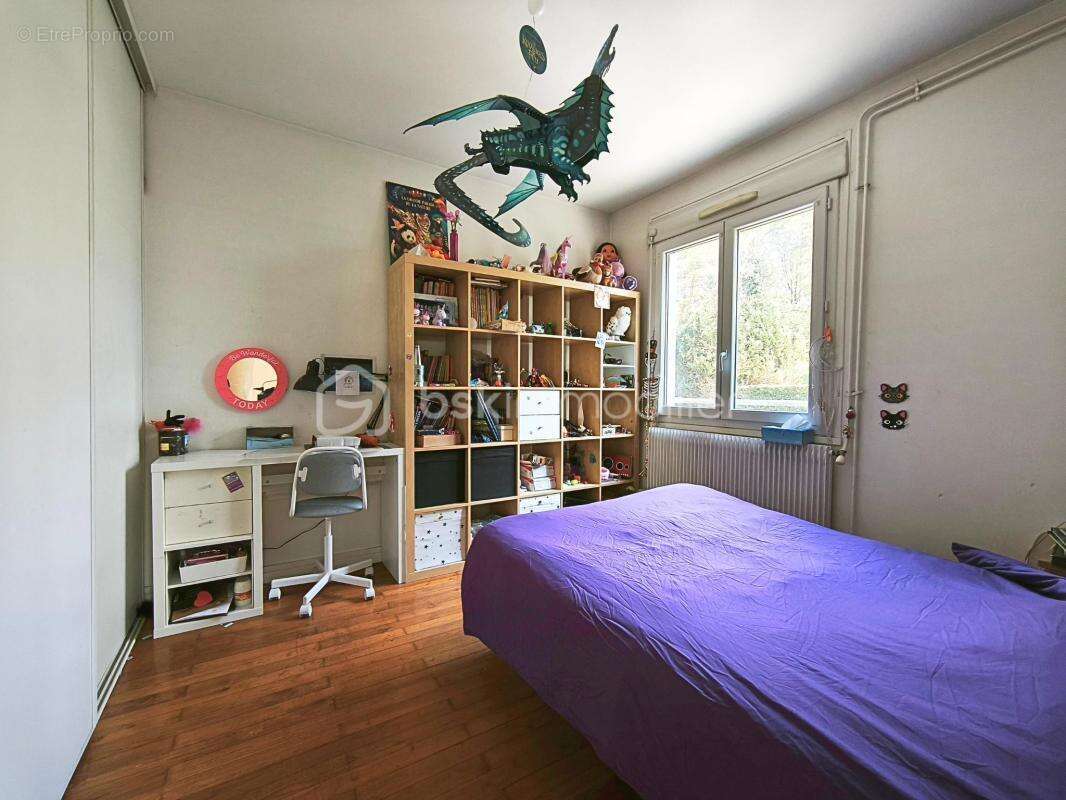 Appartement à NEUVILLE-SUR-SAONE