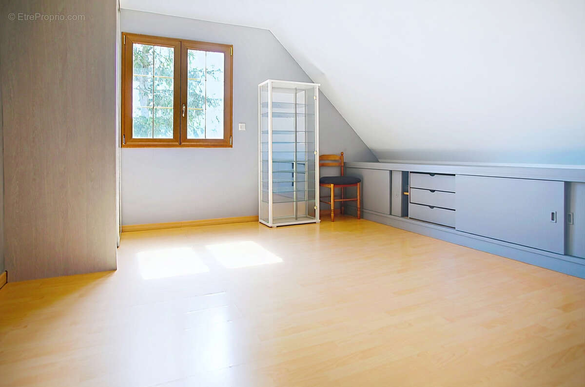 Maison à MANTES-LA-JOLIE