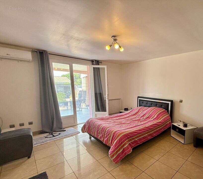 Maison à PEYRIAC-MINERVOIS