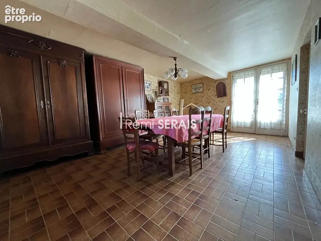 Saires la Verrerie - Maison beau potentiel - 1ha de terrain - photo 11