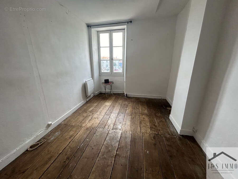 Autre à MONTEMBOEUF