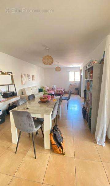 Appartement T2 avec Terrasse sans Vis-à-Vis à Saint-Benoît (97470) - photo 6