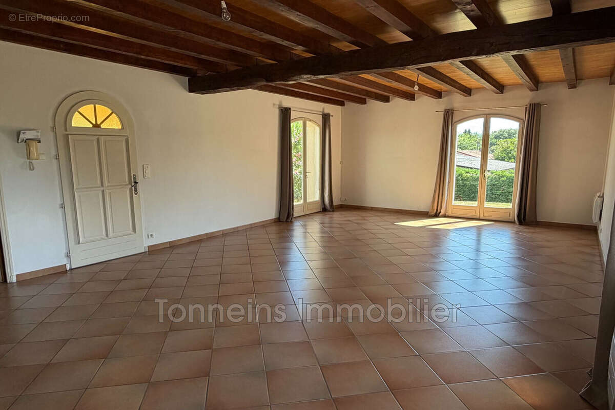 Maison 127 m² à Tonneins  - photo 3